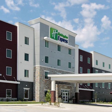 Holiday Inn Express Fargo Sw I94 Medical Center, An Ihg Hotel מראה חיצוני תמונה