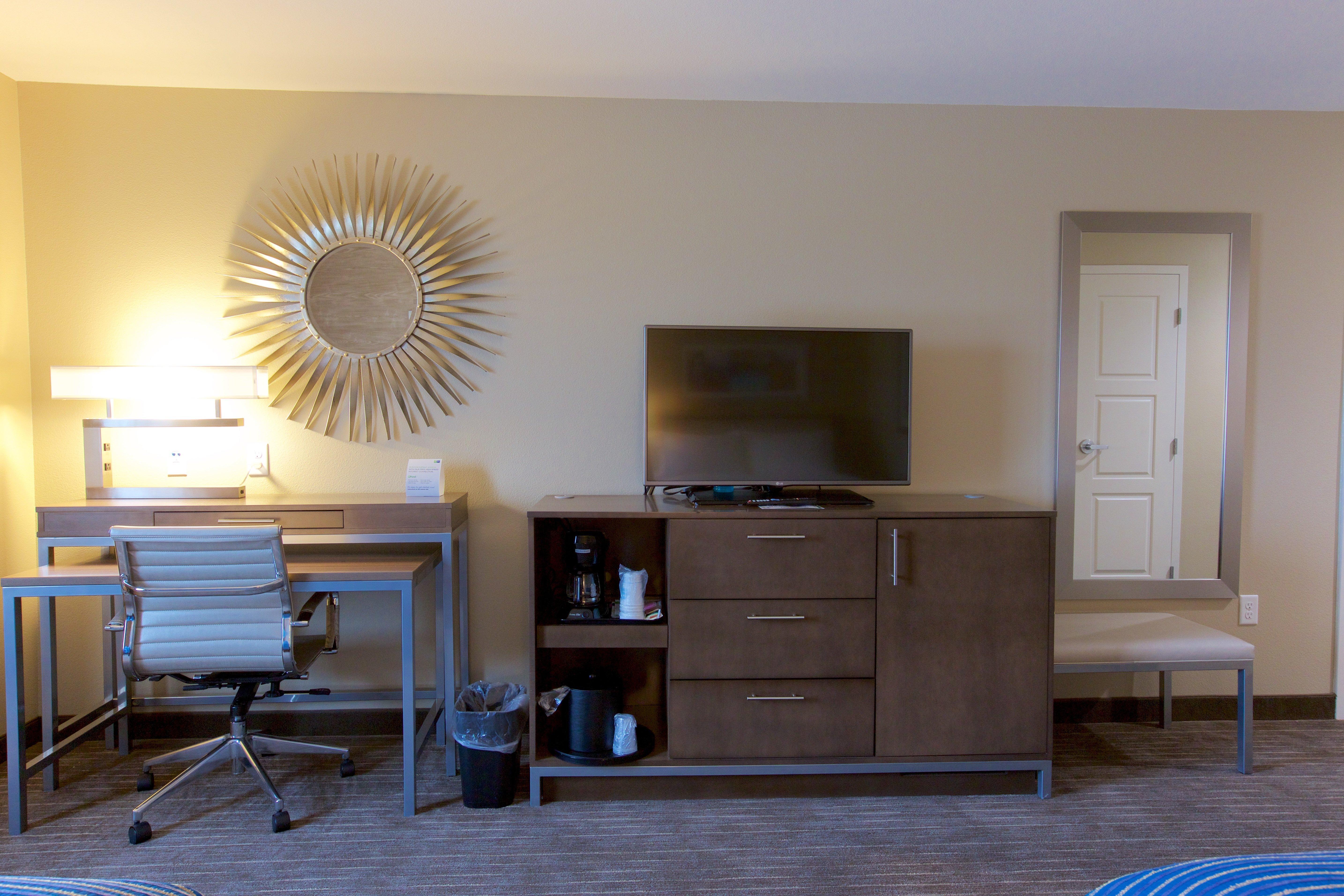 Holiday Inn Express Fargo Sw I94 Medical Center, An Ihg Hotel מראה חיצוני תמונה