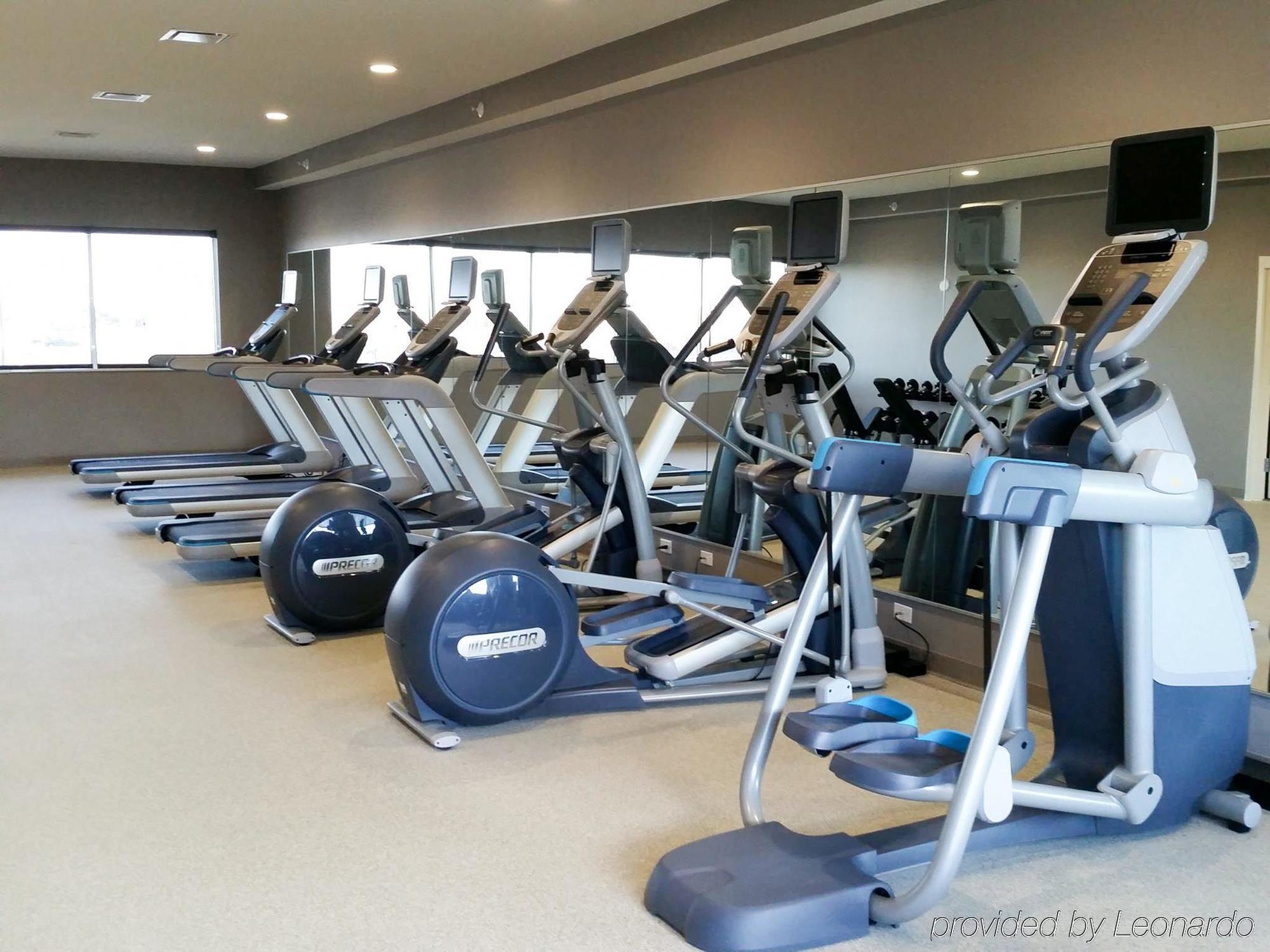 Holiday Inn Express Fargo Sw I94 Medical Center, An Ihg Hotel מראה חיצוני תמונה